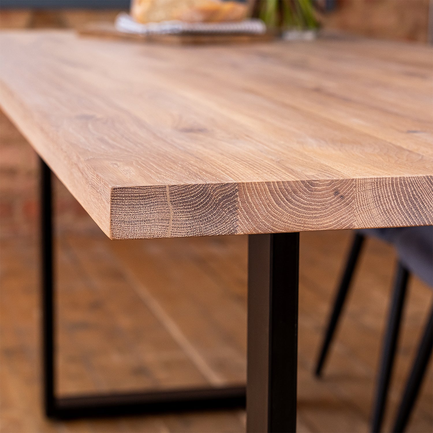 White Wood Dining Tabletop