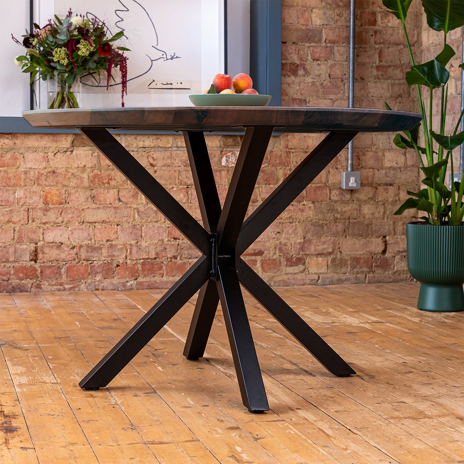 Black Wood Round Dining Table