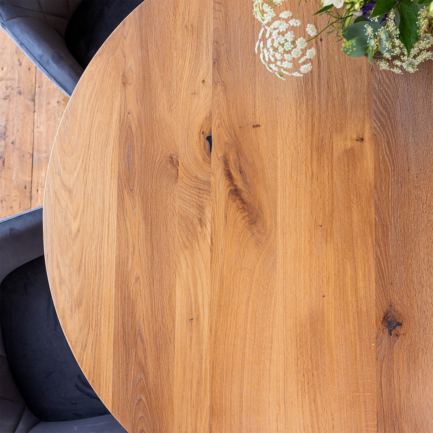 Oak Wood Round Dining Table