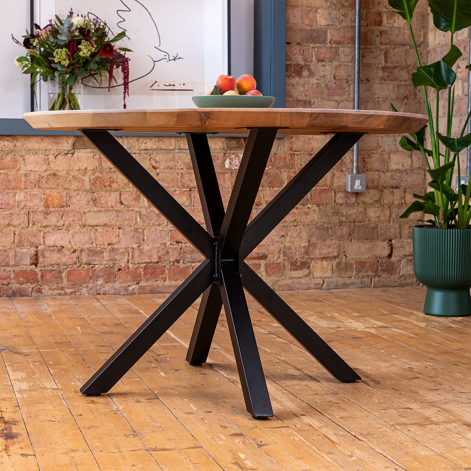 Oak Wood Round Dining Table