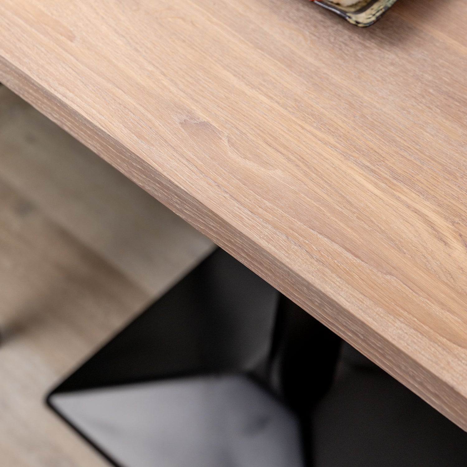 Premium Solid Oak Bistro Tabletop - Natural Oak