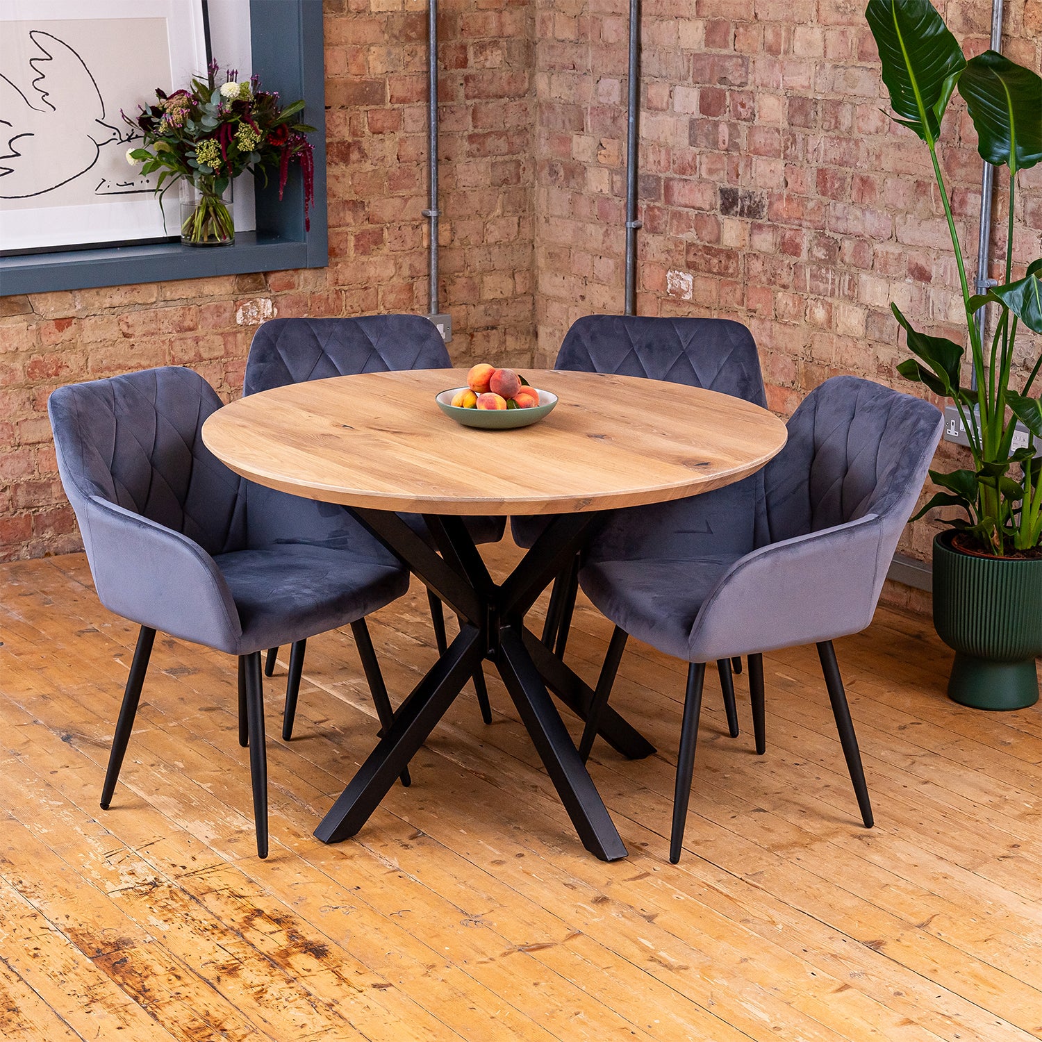 Premium Solid Oak Round Dining Table