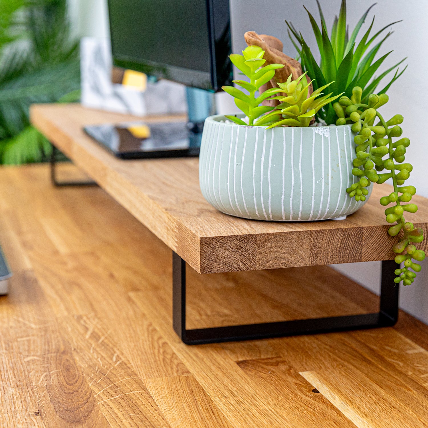 Monitor shelf deals desk