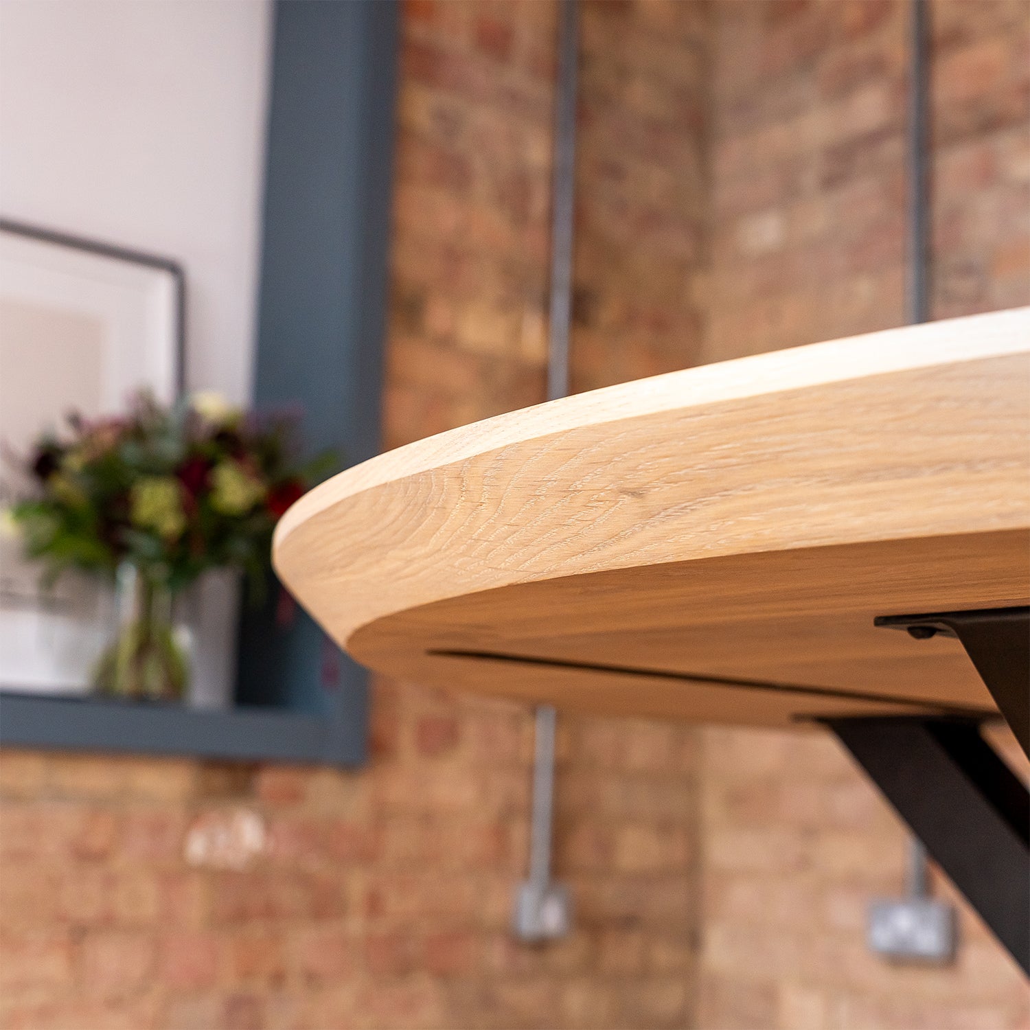 White Wood Round Dining Table